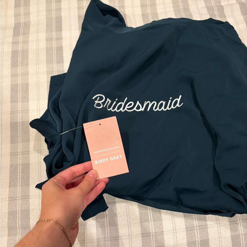 Birdy Grey Bridesmaid Robe - Picture 3 of 5